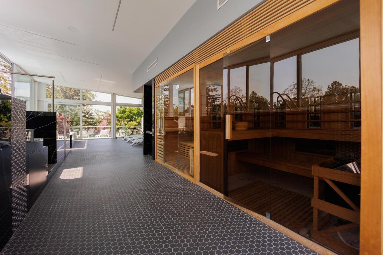 Villa Bauhaus Penthouse Wellness Apartman Siofok Dış mekan fotoğraf