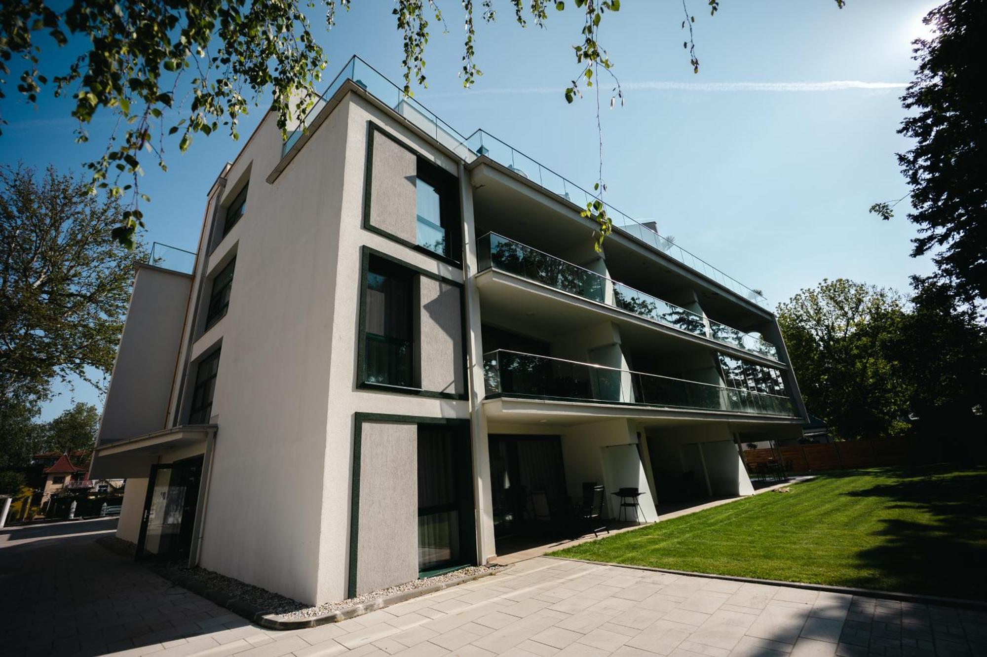 Villa Bauhaus Penthouse Wellness Apartman Siofok Dış mekan fotoğraf